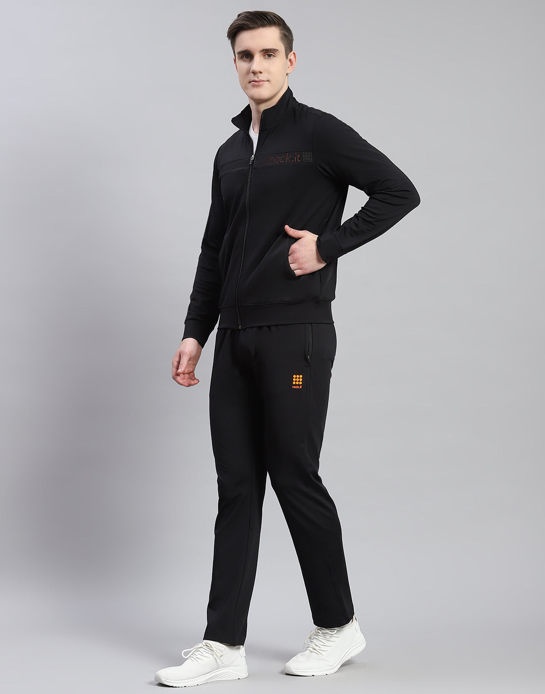 Rock.it Men Black Solid Stand Collar Full Sleeve Tracksuit