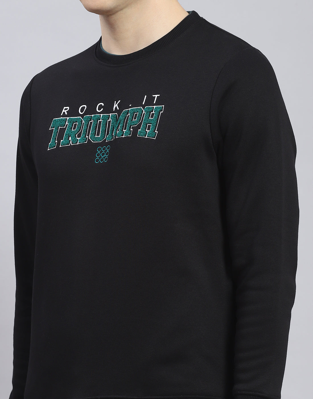 Rock.it Men Black Solid Round Neck Full Sleeve Sweatshirt
