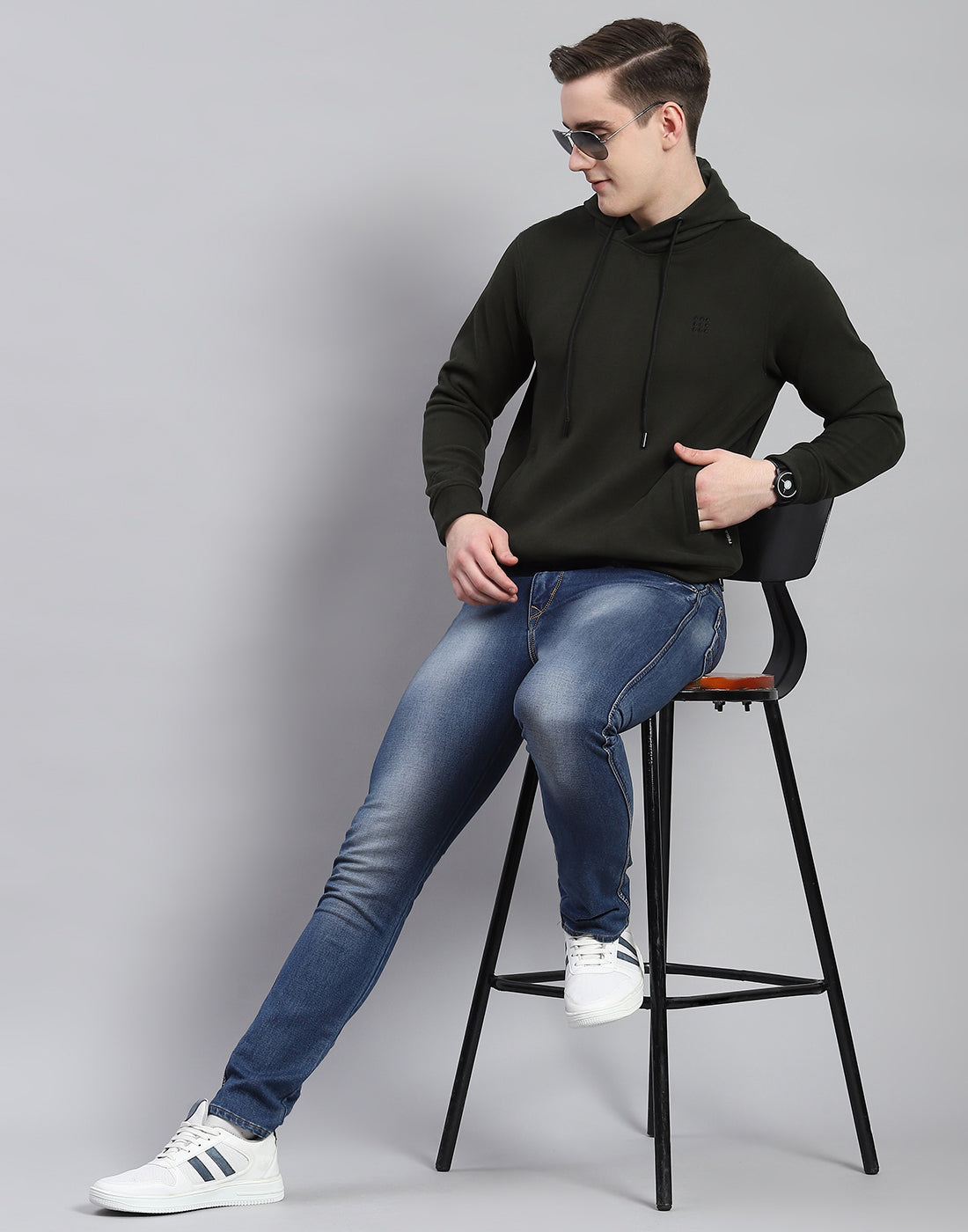 Rock.it Men Olive Solid Hooded Full Sleeve Sweatshirt