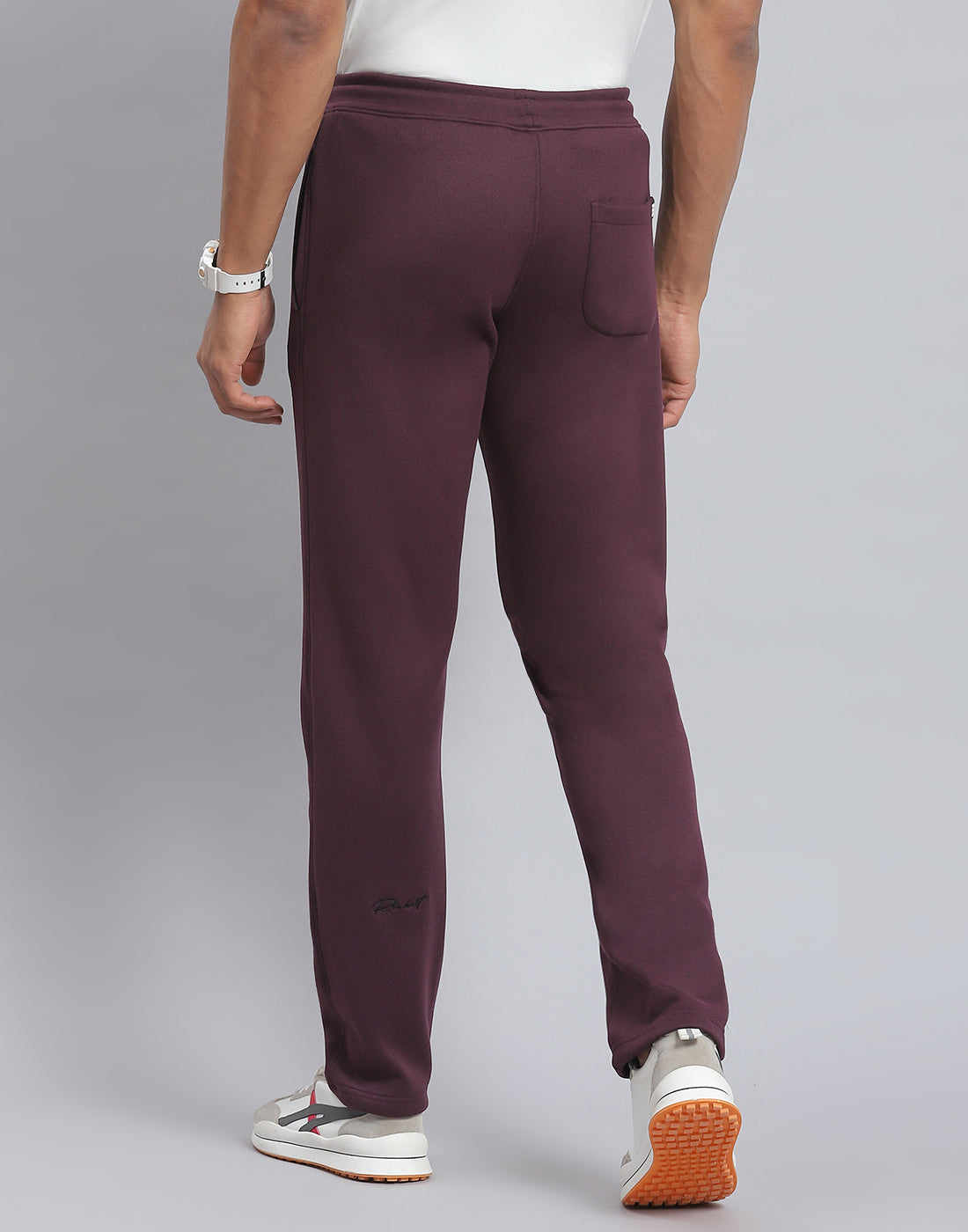 Rock.it Men Maroon Solid Regular Fit Winter Lower