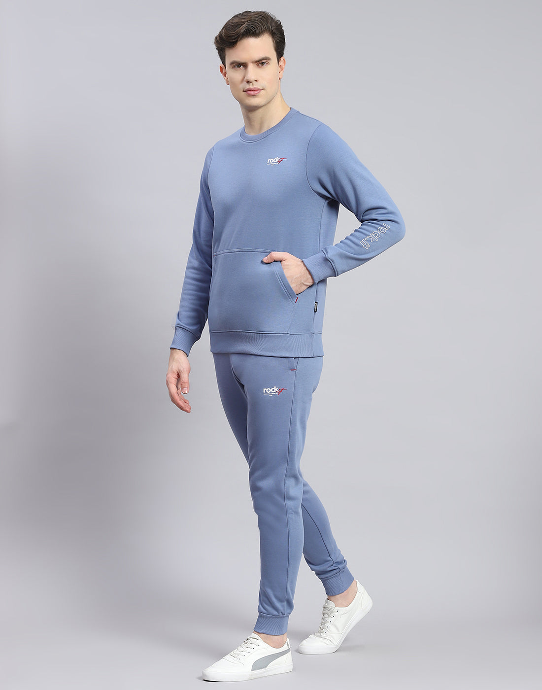 Rock.it Men Blue Solid Round Neck Full Sleeve Tracksuit