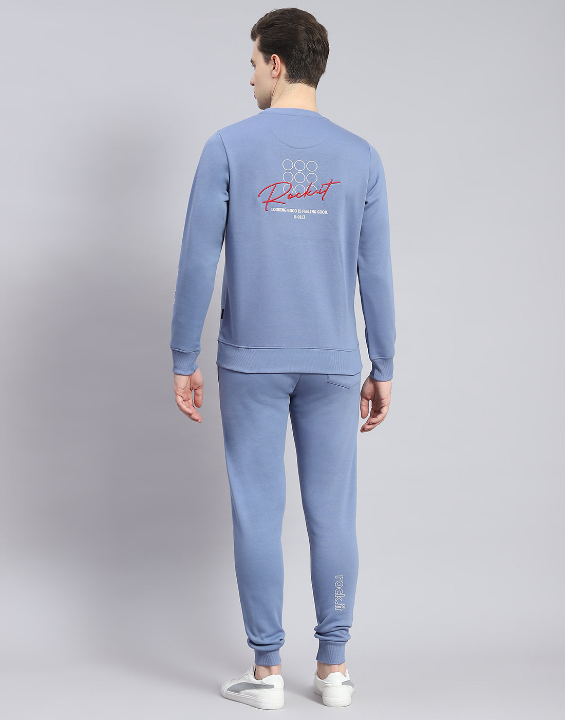 Rock.it Men Blue Solid Round Neck Full Sleeve Tracksuit