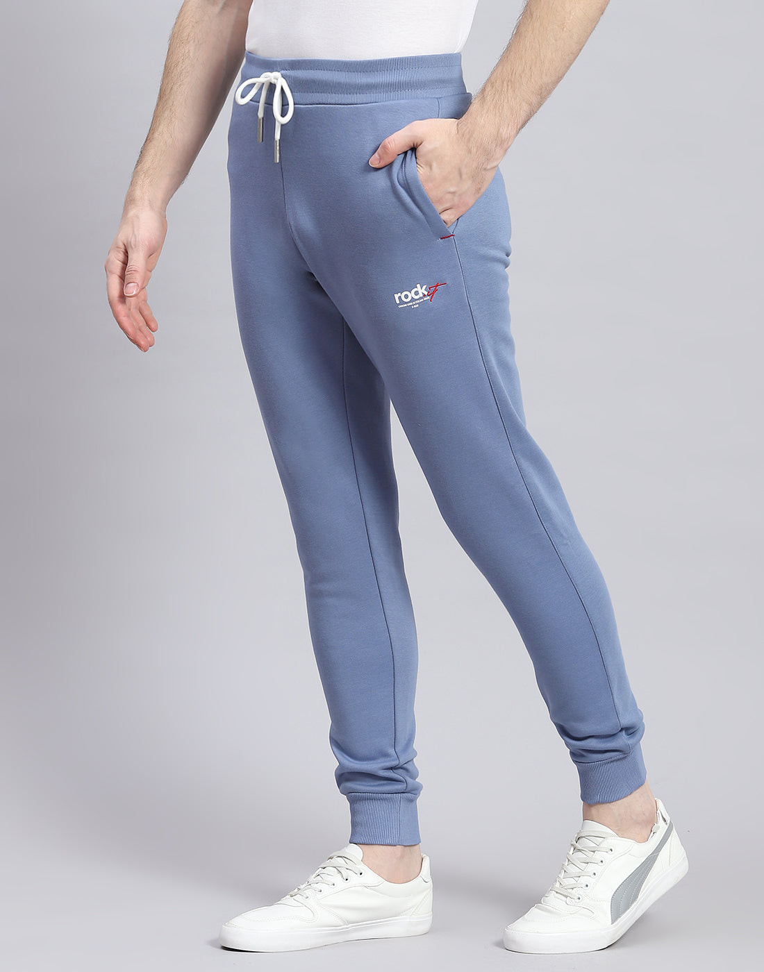 Rock.it Men Blue Solid Round Neck Full Sleeve Tracksuit