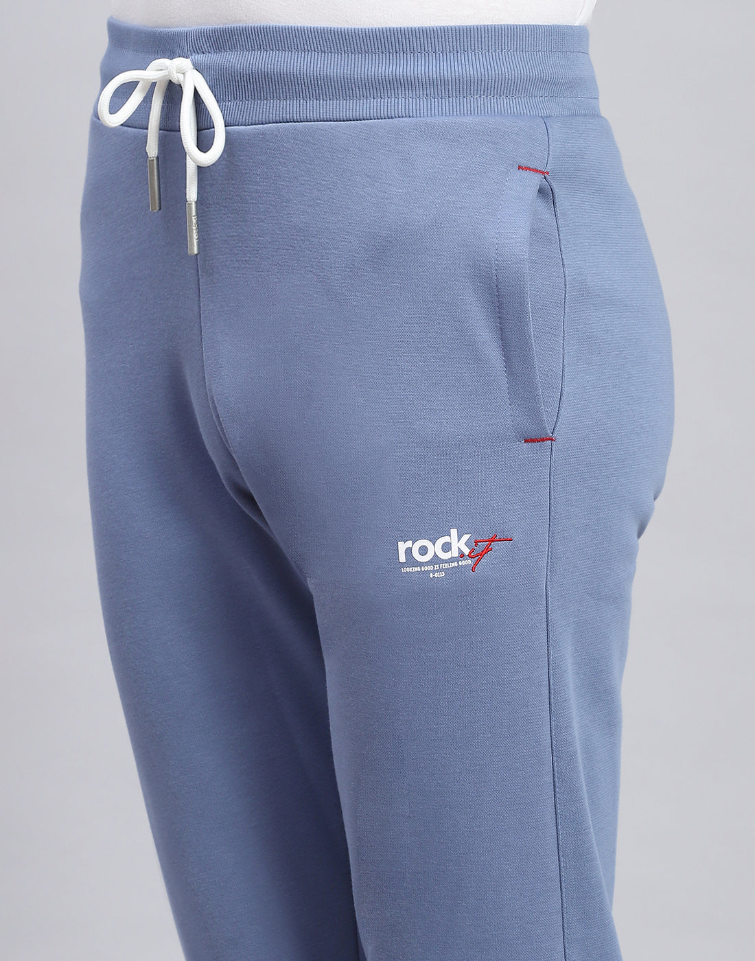 Rock.it Men Blue Solid Round Neck Full Sleeve Tracksuit