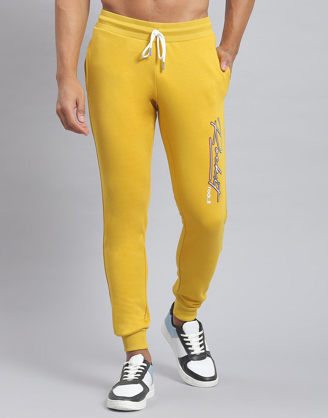 Rock.it Men Yellow Solid Hooded Full Sleeve Tracksuit