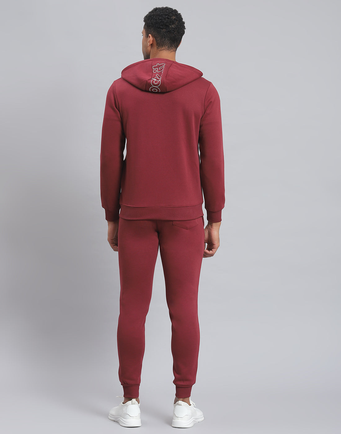Rock.it Men Maroon Solid Hooded Full Sleeve Tracksuit