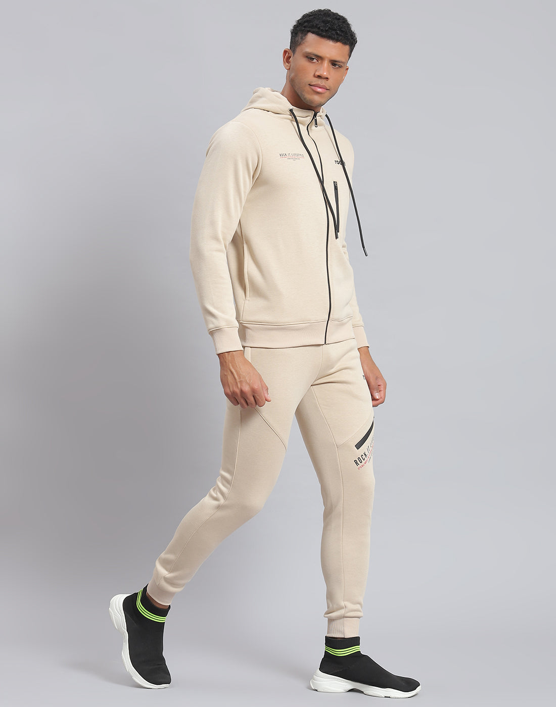Rock.it Men Beige Solid Hooded Full Sleeve Tracksuit