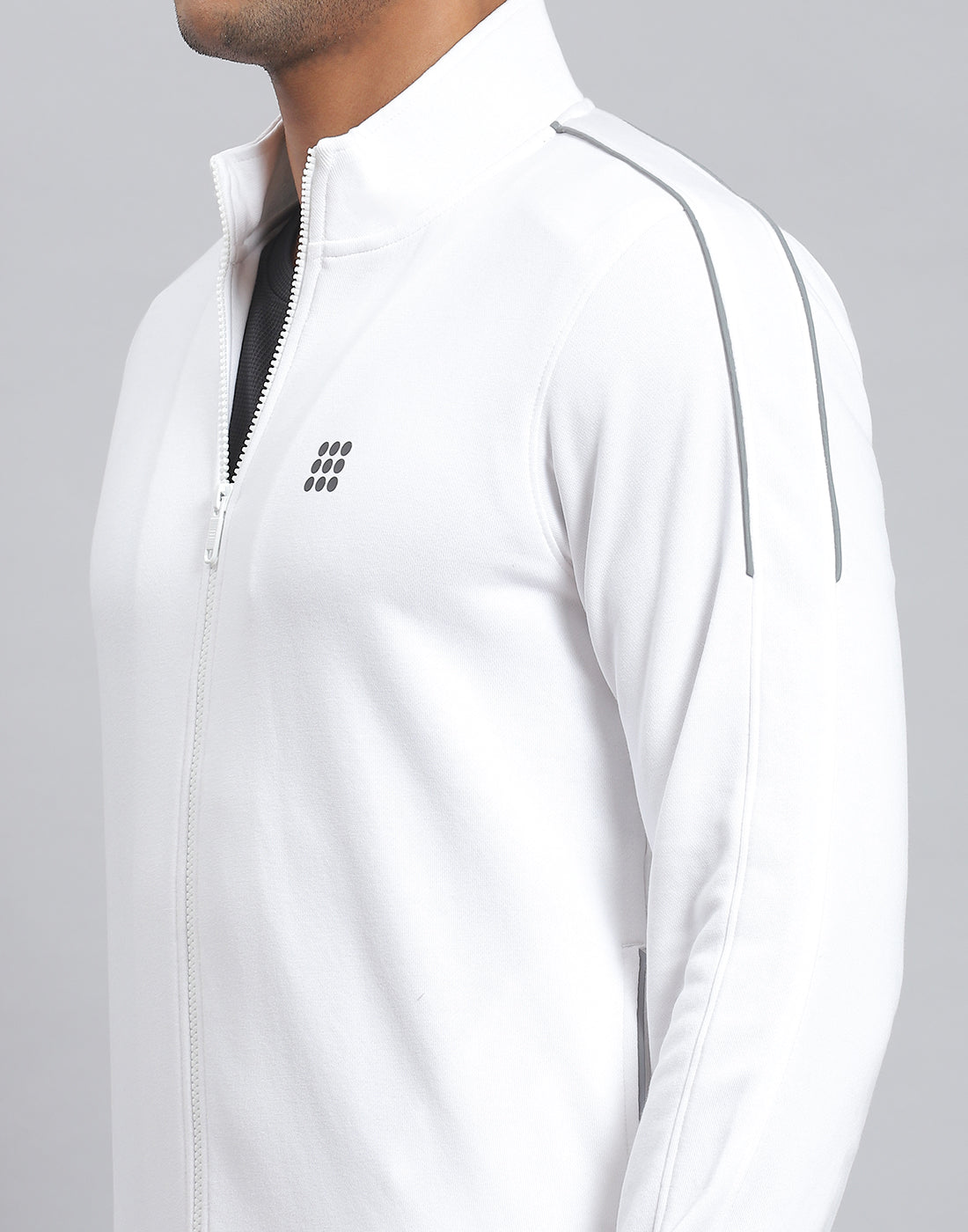 Rock.it Men White Solid Stand Collar Full Sleeve Tracksuit