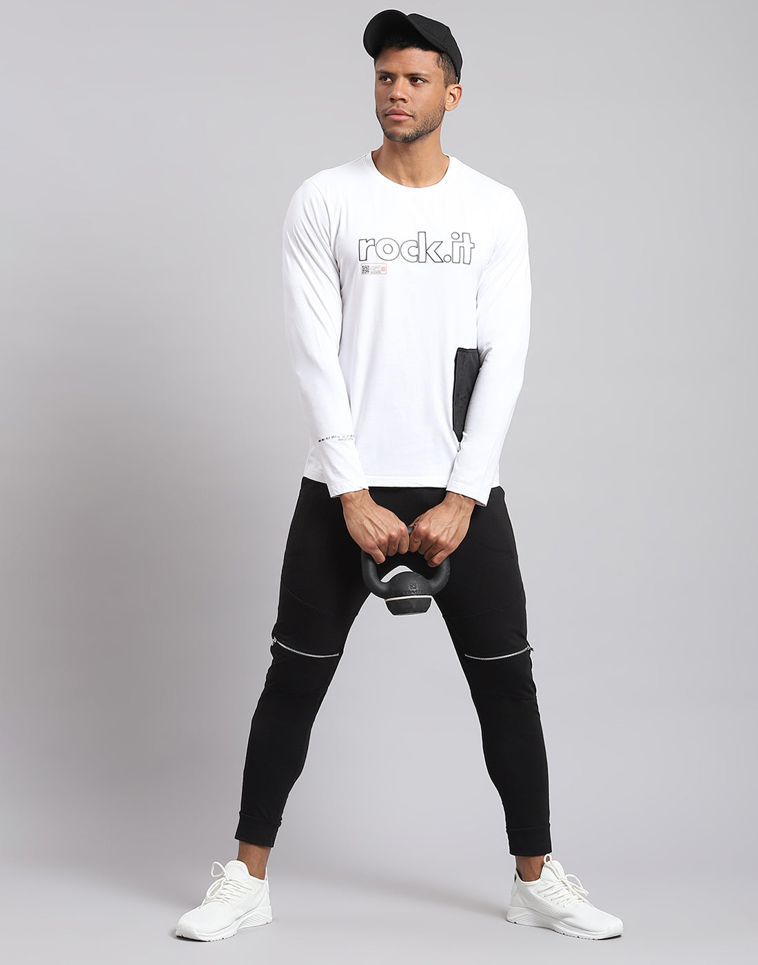Rock.it Men White Printed Round Neck Full Sleeve Active T-Shirt