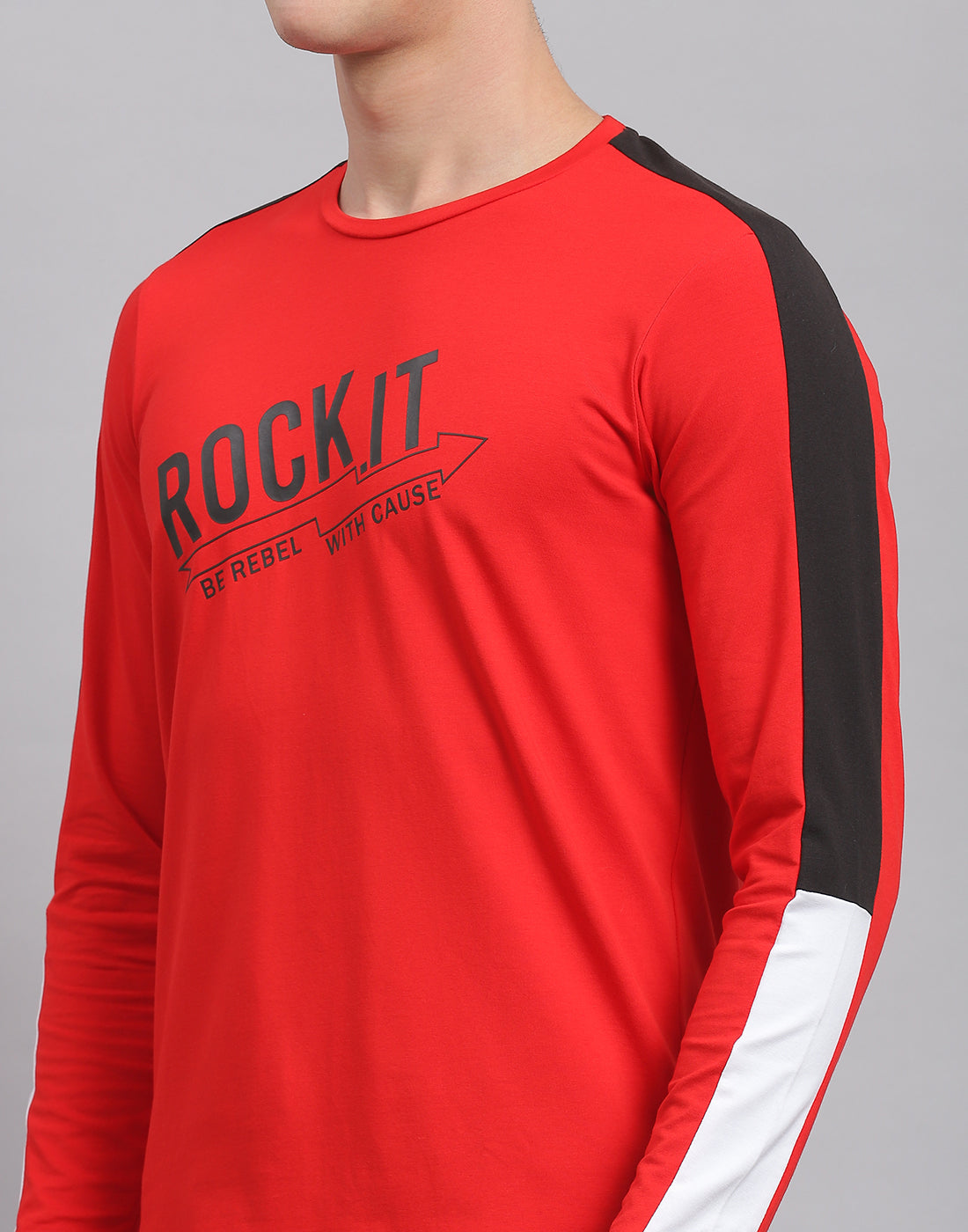 Buy Men Red Printed Round Neck Full Sleeve Active T-Shirt Online