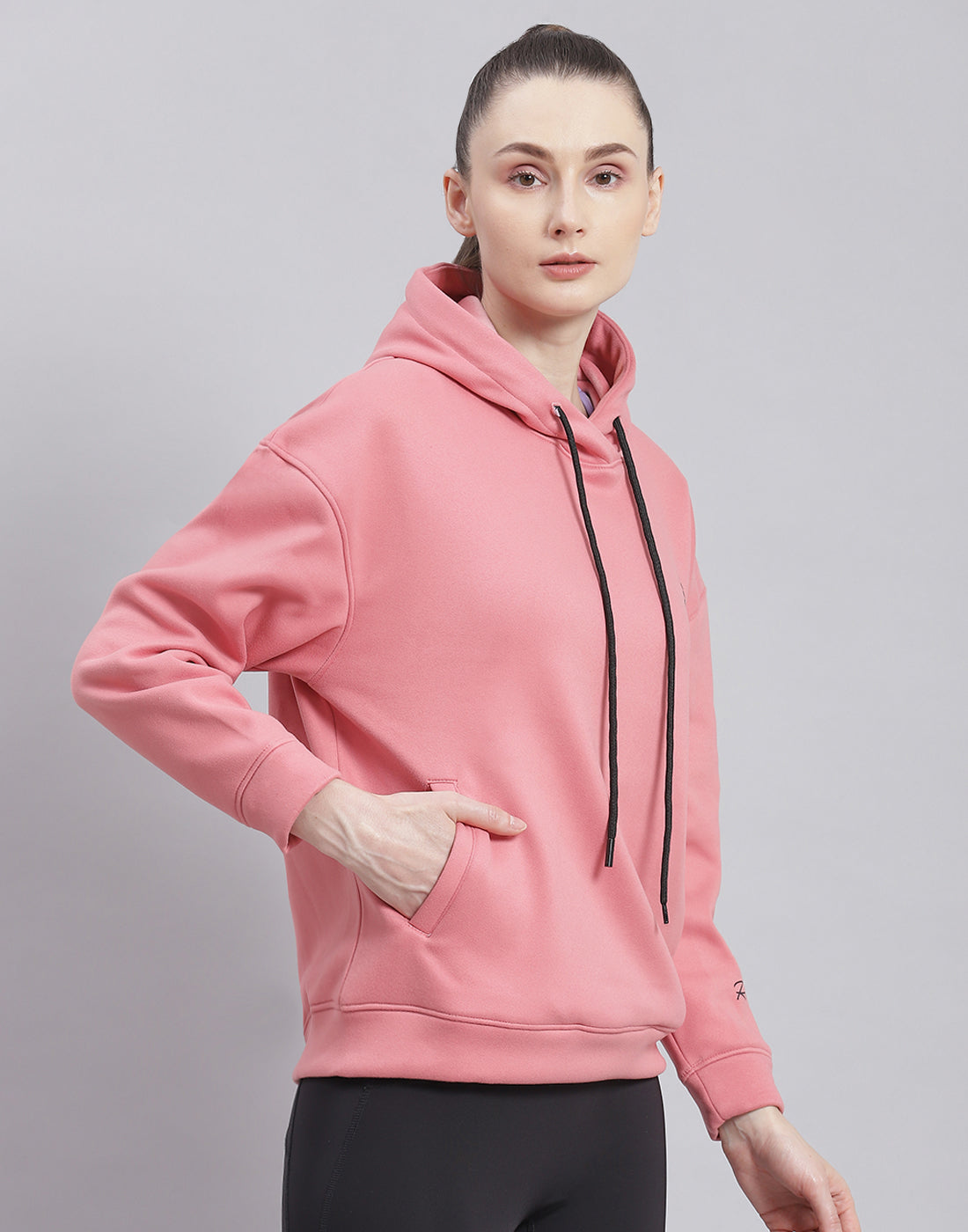 Women Pink Solid Hooded Full Sleeve Sweatshirt