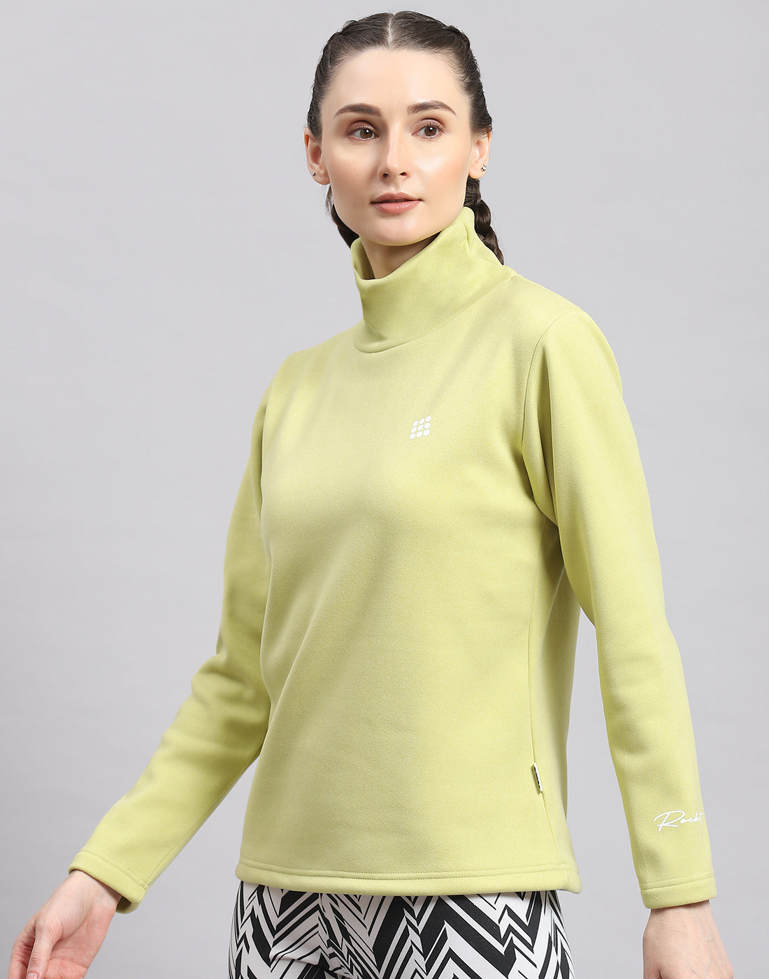 Rock.it Women Green Solid T Neck Full Sleeve Sweatshirt
