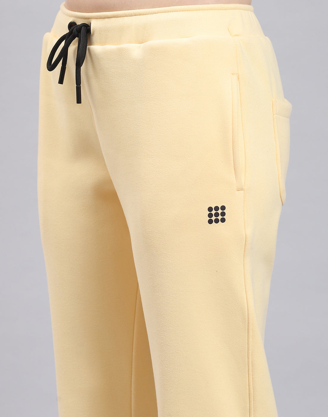 Rock.it Women Beige Solid Regular Fit Winter Lower