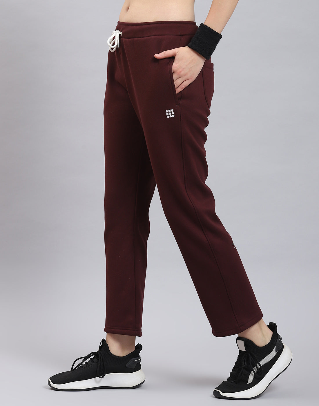Rock.it Women Maroon Solid Regular Fit Winter Lower