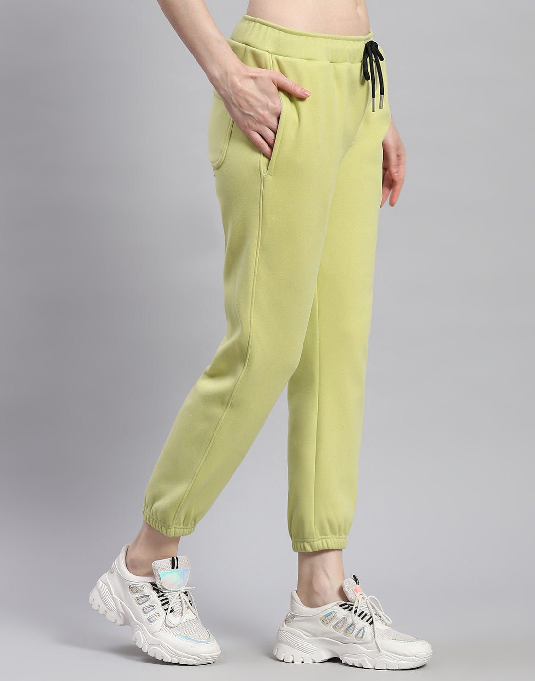 Rock.it Women Green Solid Regular Fit Winter Lower