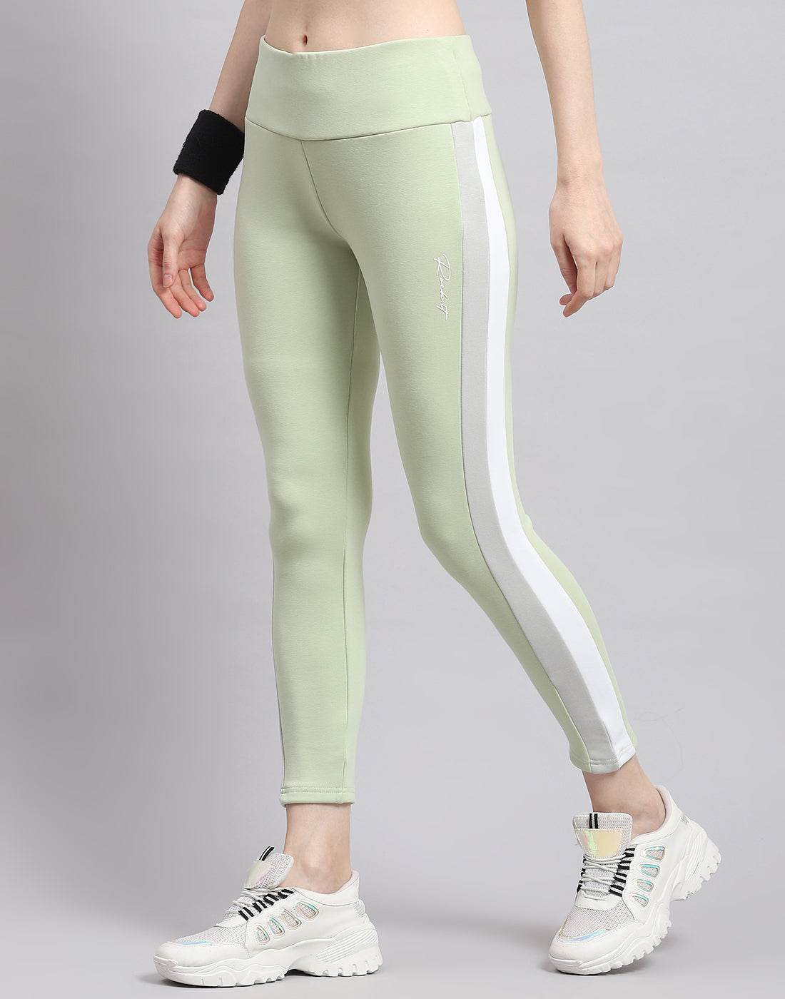 Rock.it Women Green Solid Regular Fit Legging