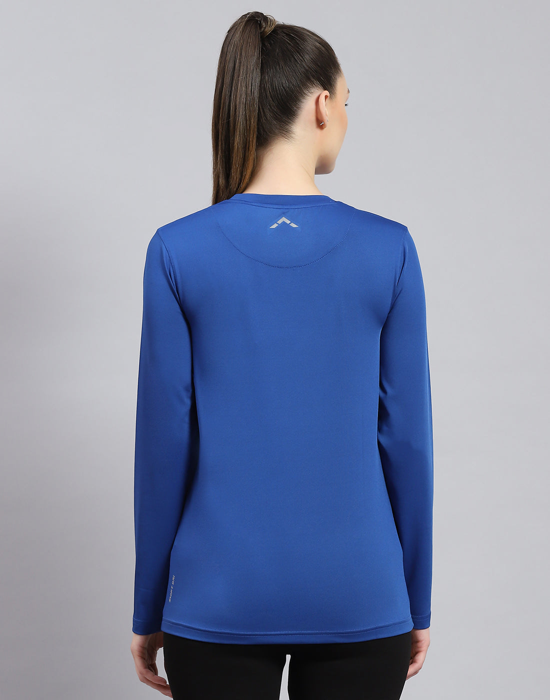 Women Blue Solid Round Neck Full Sleeve Top