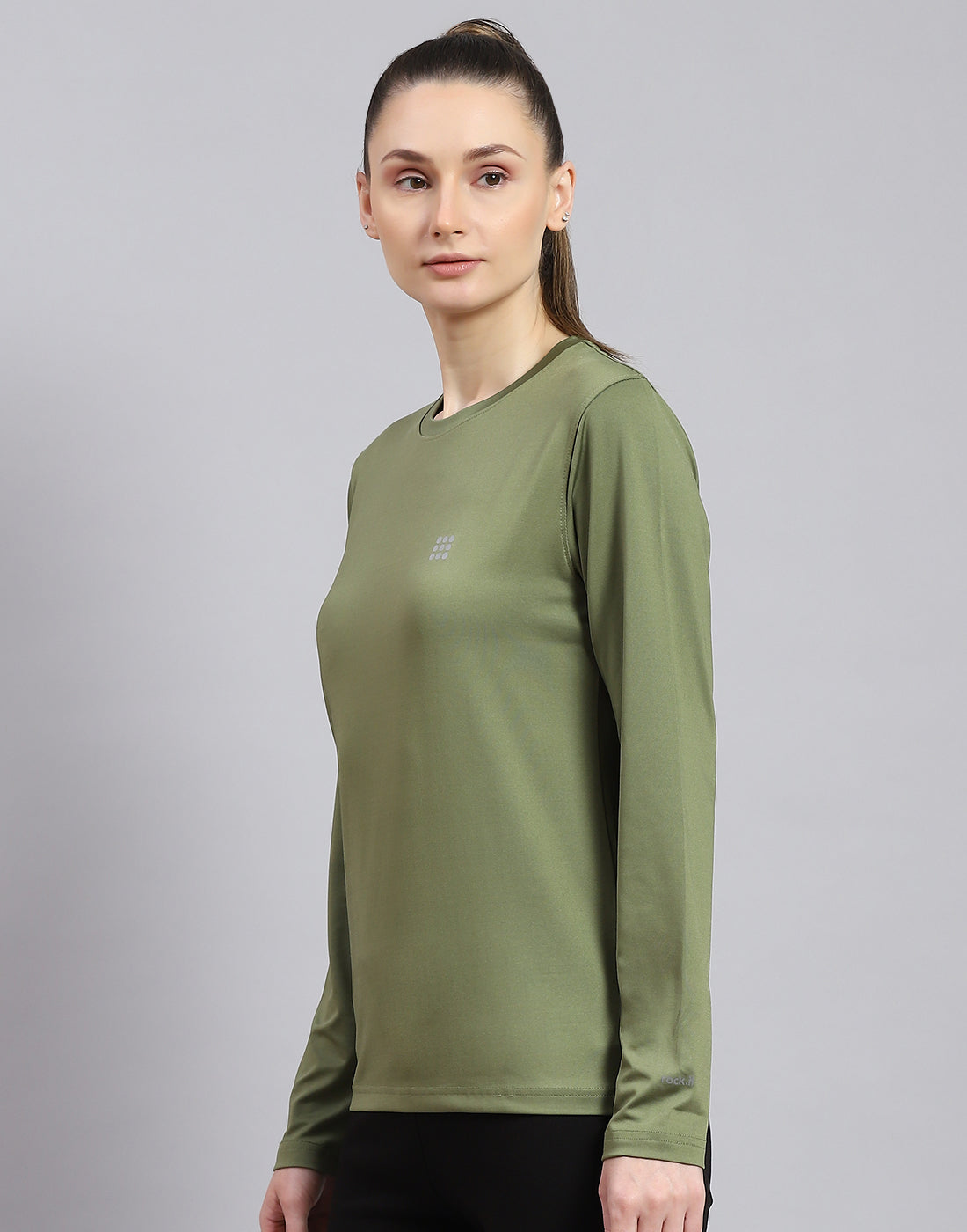 Women Olive Solid Round Neck Full Sleeve Top