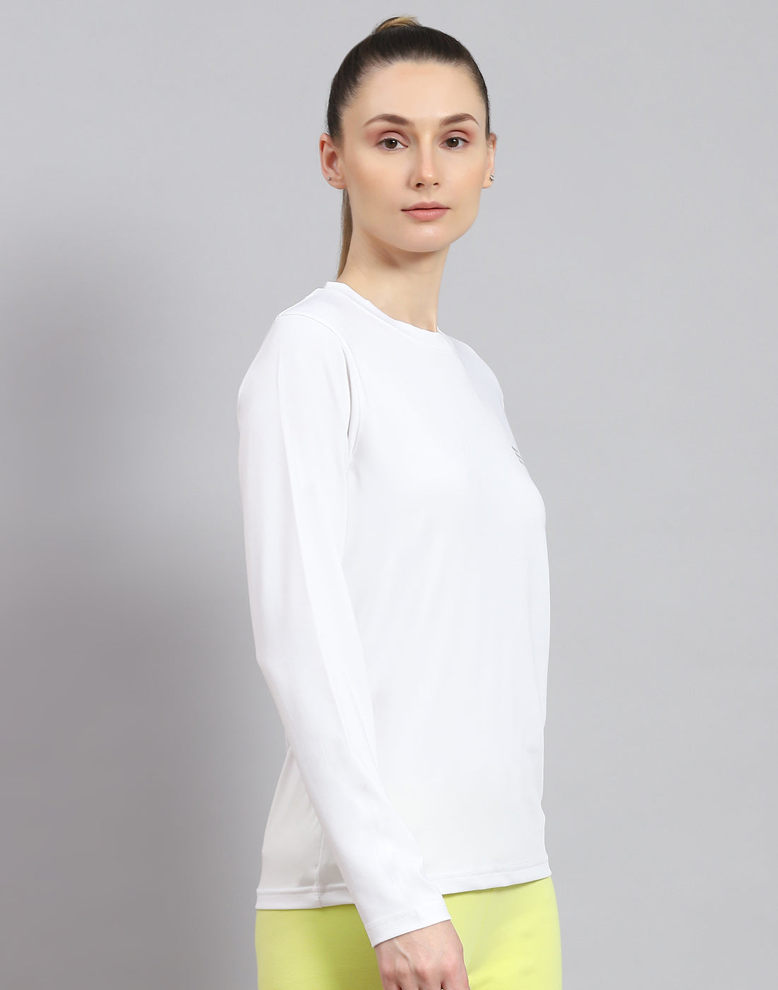 Rock.it Women White Solid Round Neck Full Sleeve Top