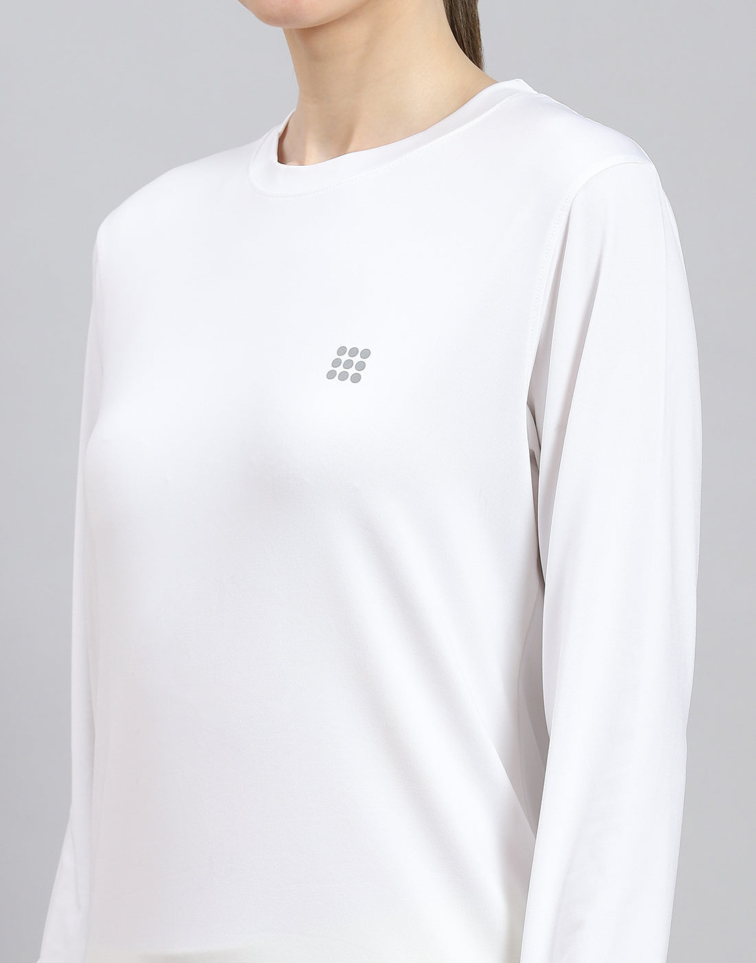 Rock.it Women White Solid Round Neck Full Sleeve Top