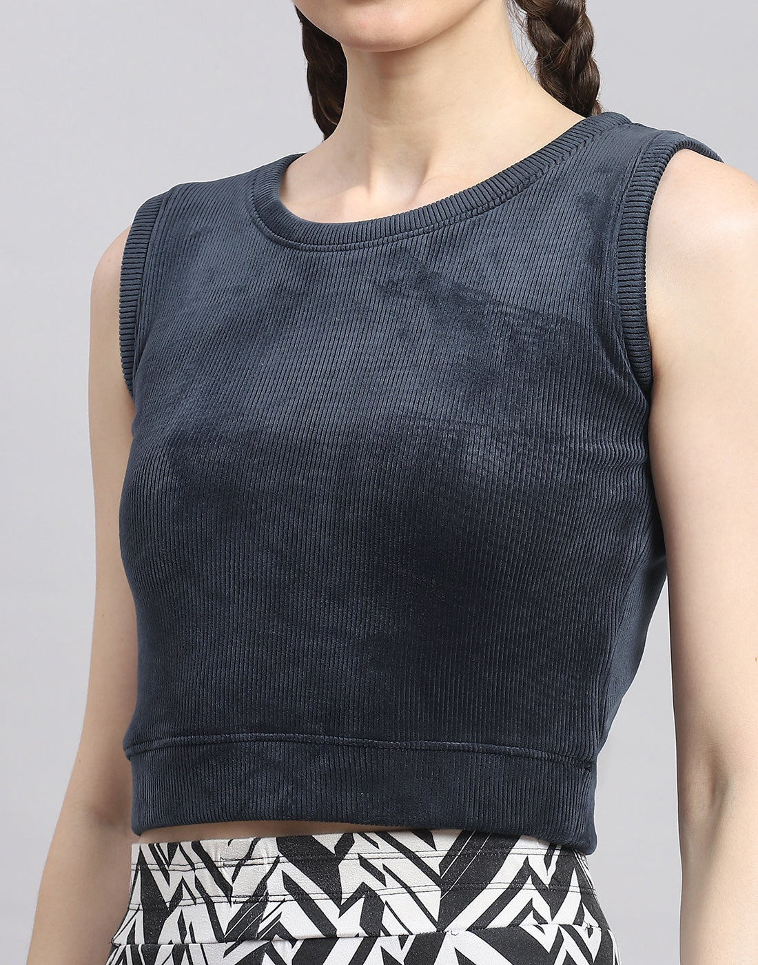 Rock.it Women Navy Blue Solid Round Neck Sleeveless Top