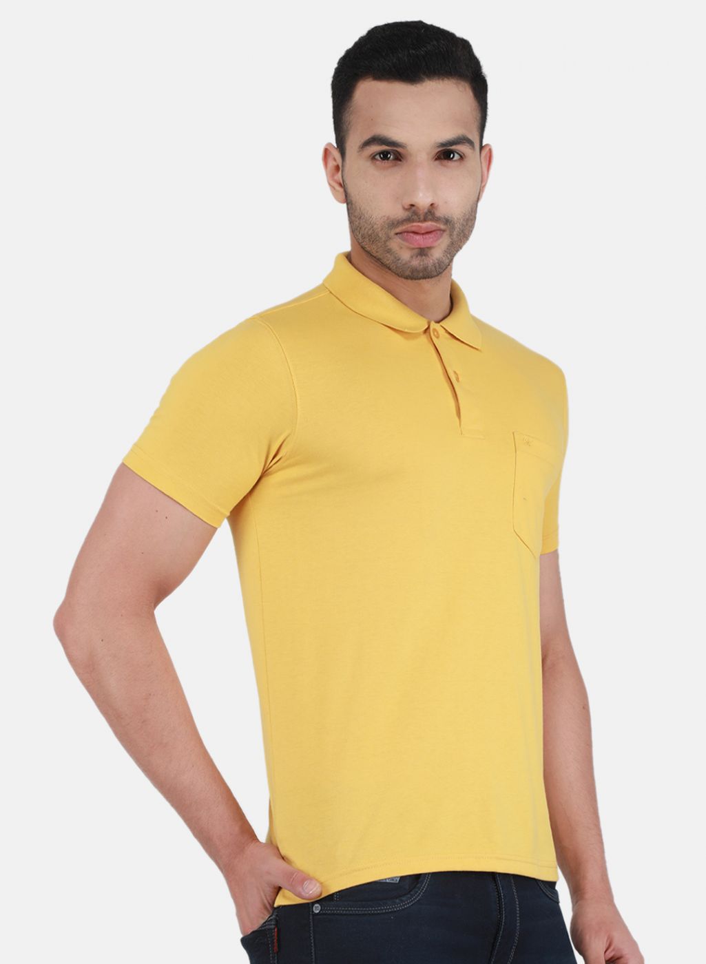 Men Gold Solid T-Shirt