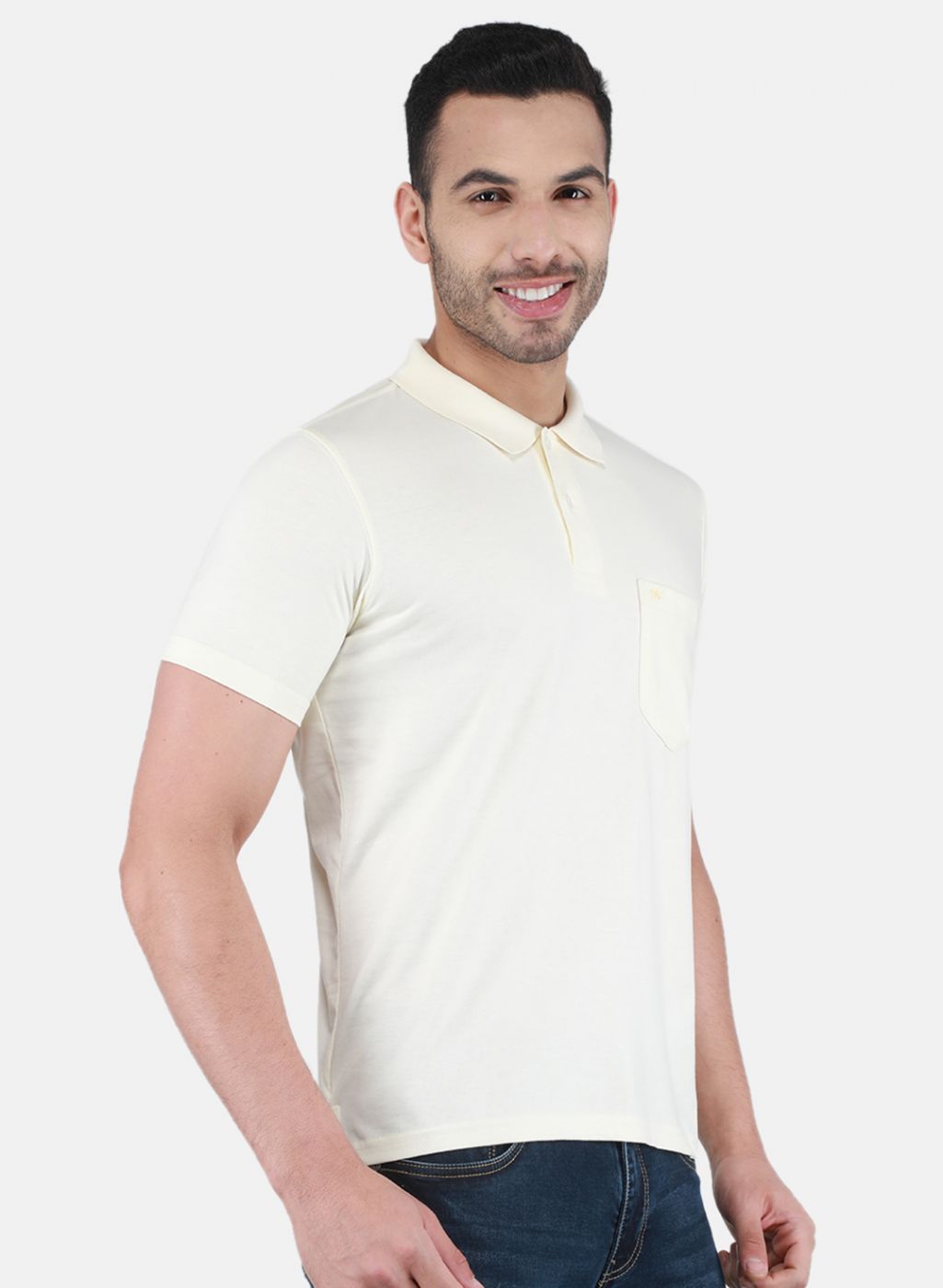 Men Cream Solid T-Shirt