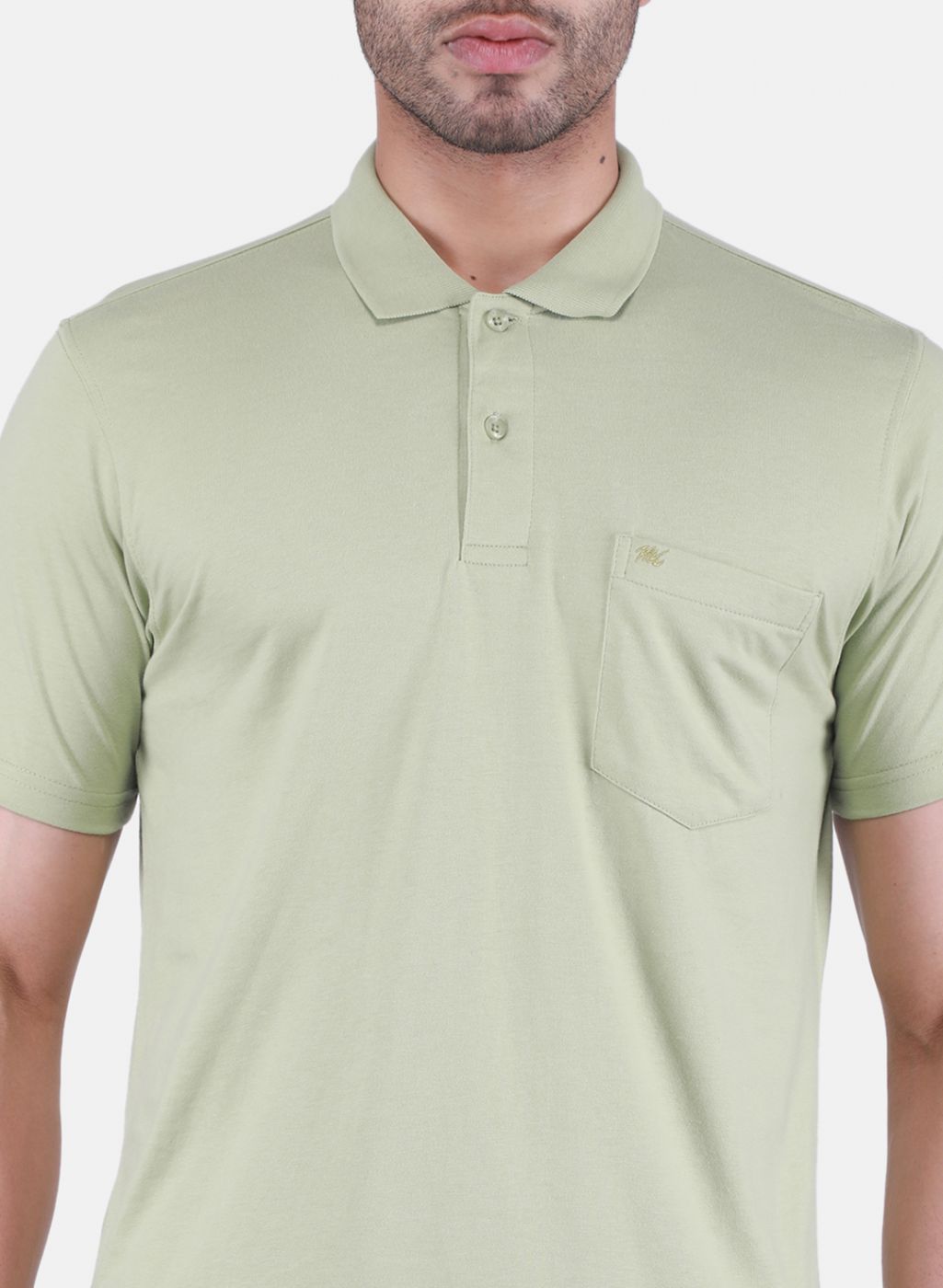 Men Green Solid T-Shirt