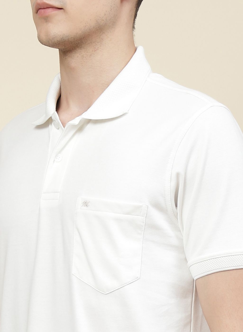 Men Off White Solid T-Shirt