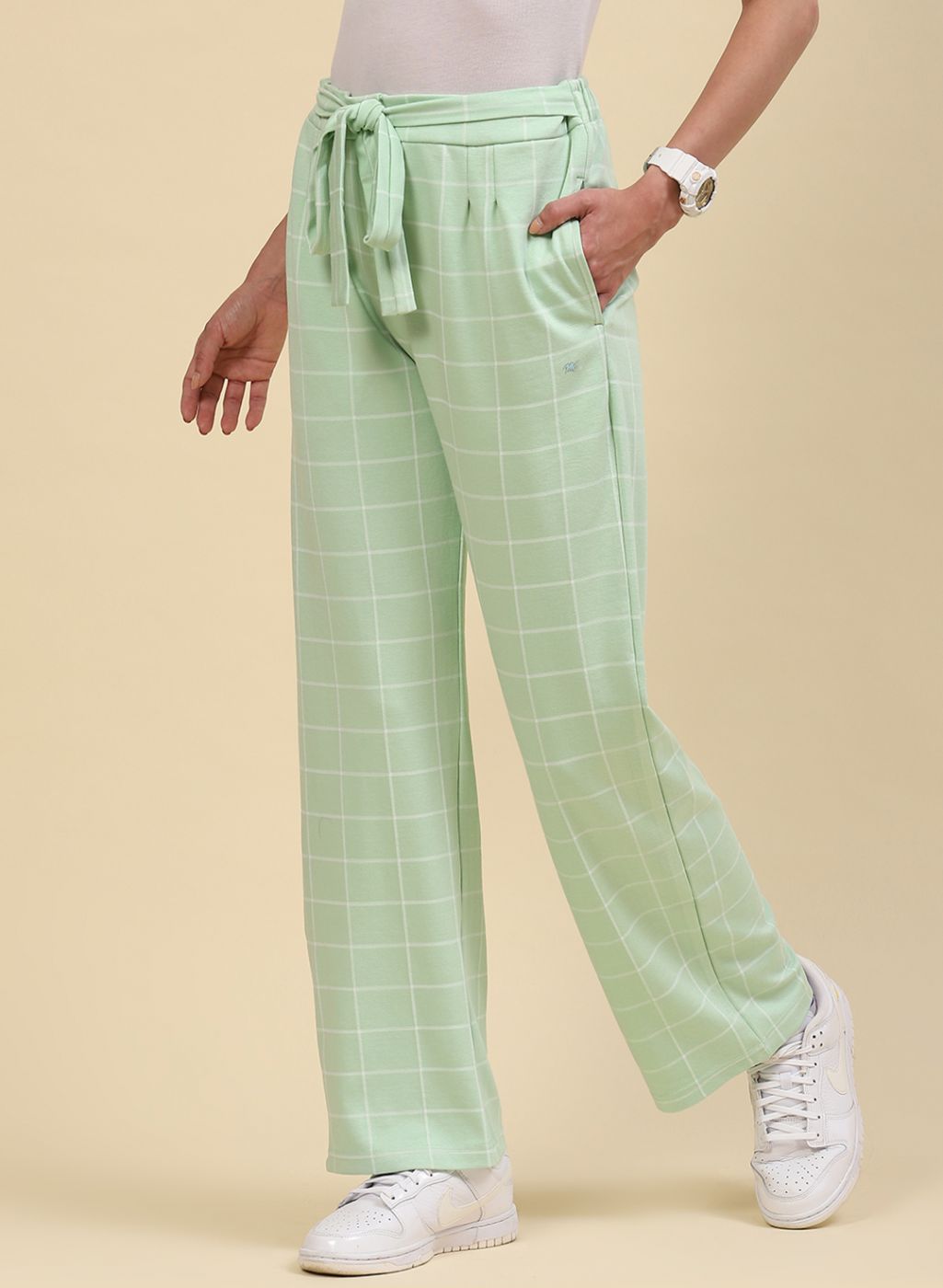 Women Green Jaquard Plazzo Set