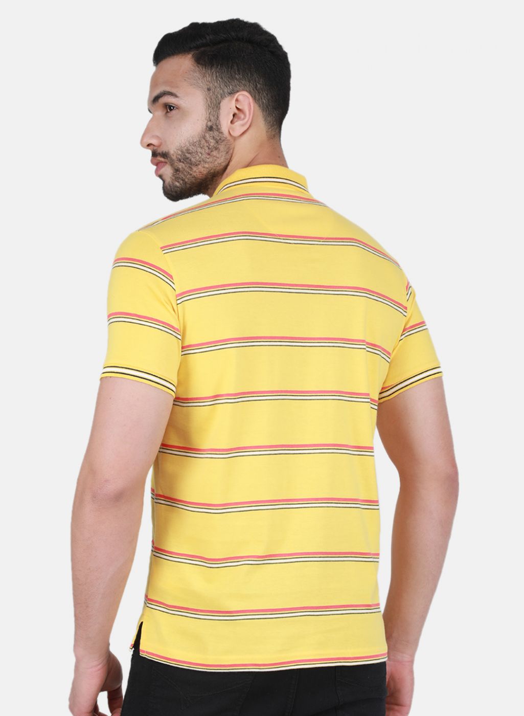 Men Yellow Printed T-Shirt