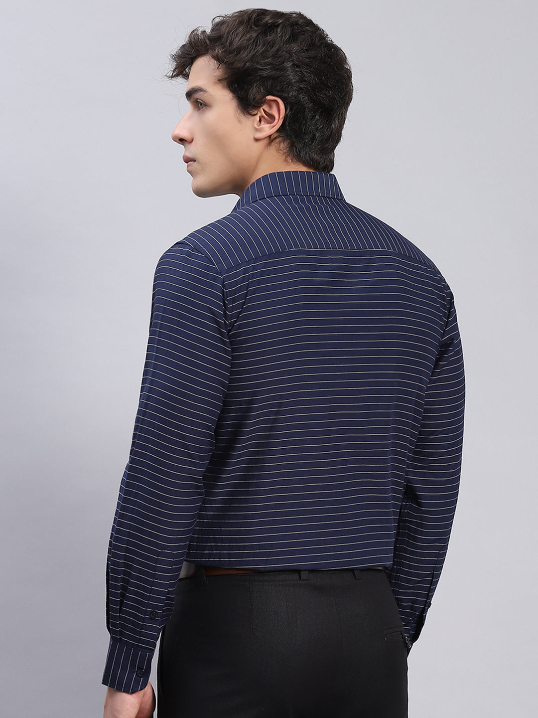 Men Navy Blue Stripe Spread Collar Full Sleeve Shirts