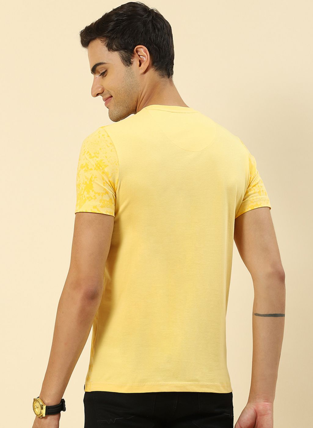 Men Yellow Printed T-Shirt