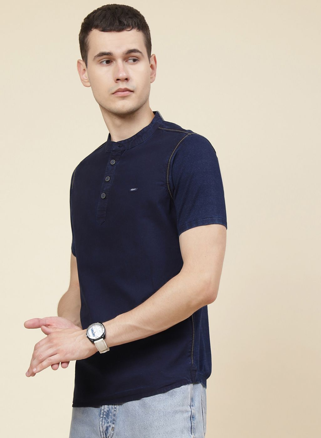 Men NAvy Blue Solid T-Shirt