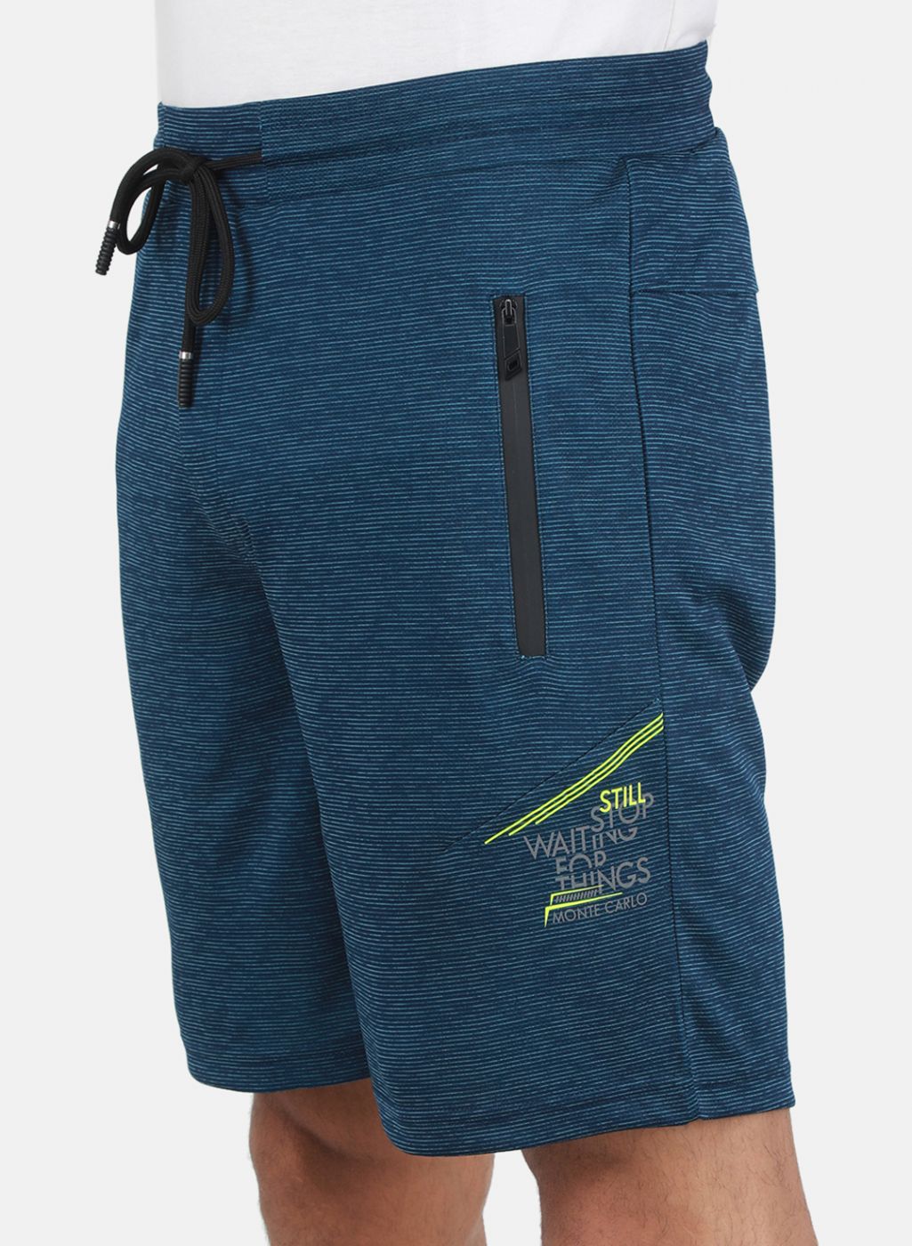 Men NAvy Blue Solid Bermuda