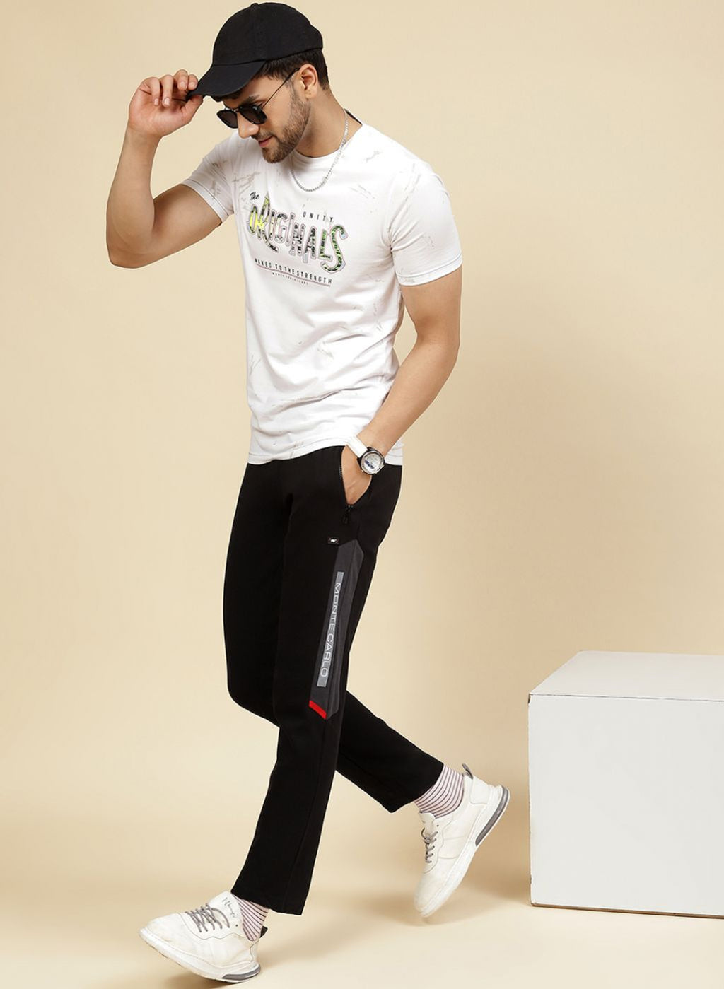Men Black Regular Fit Lower