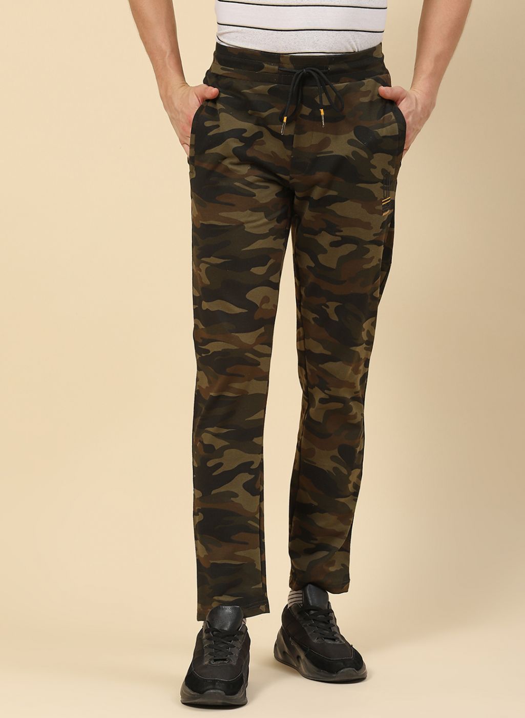 Men Olive Regular Fit Lower