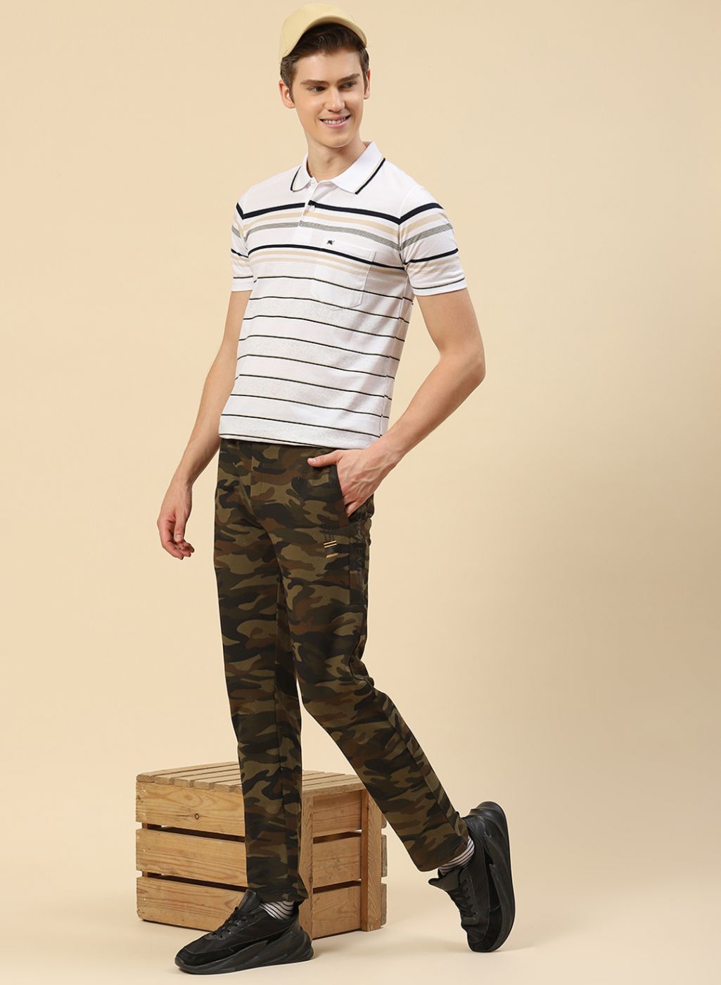 Men Olive Regular Fit Lower