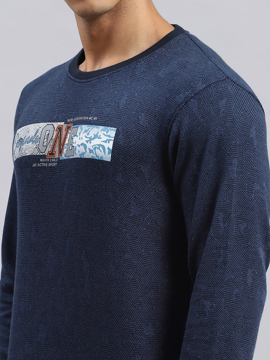 Men Blue Stripe T-Shirt