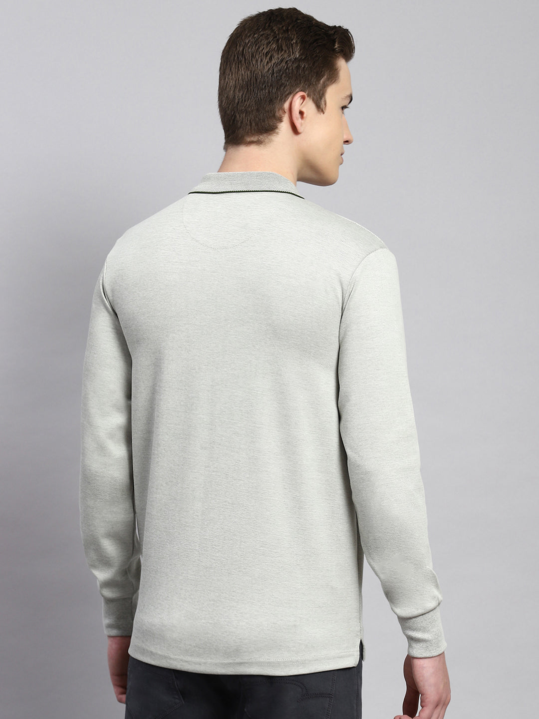 Men Green Plain T-Shirt