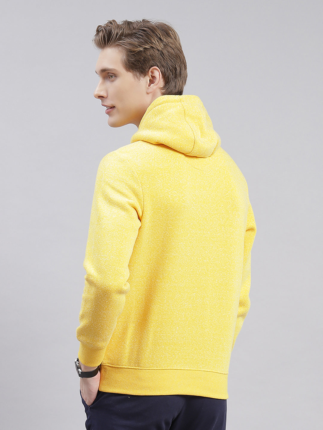 Men Yellow Solid Hooded Full Sleeve Sweatshirts