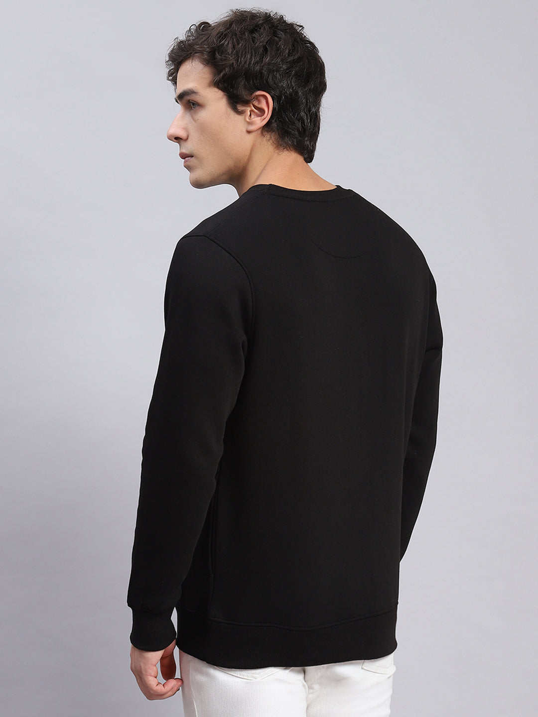Men Black Printed Round Neck Full Sleeve Sweatshirts