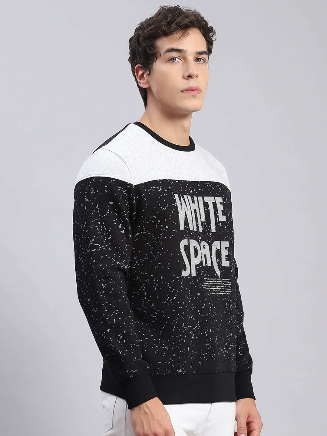 Men Black Printed Round Neck Full Sleeve Sweatshirts
