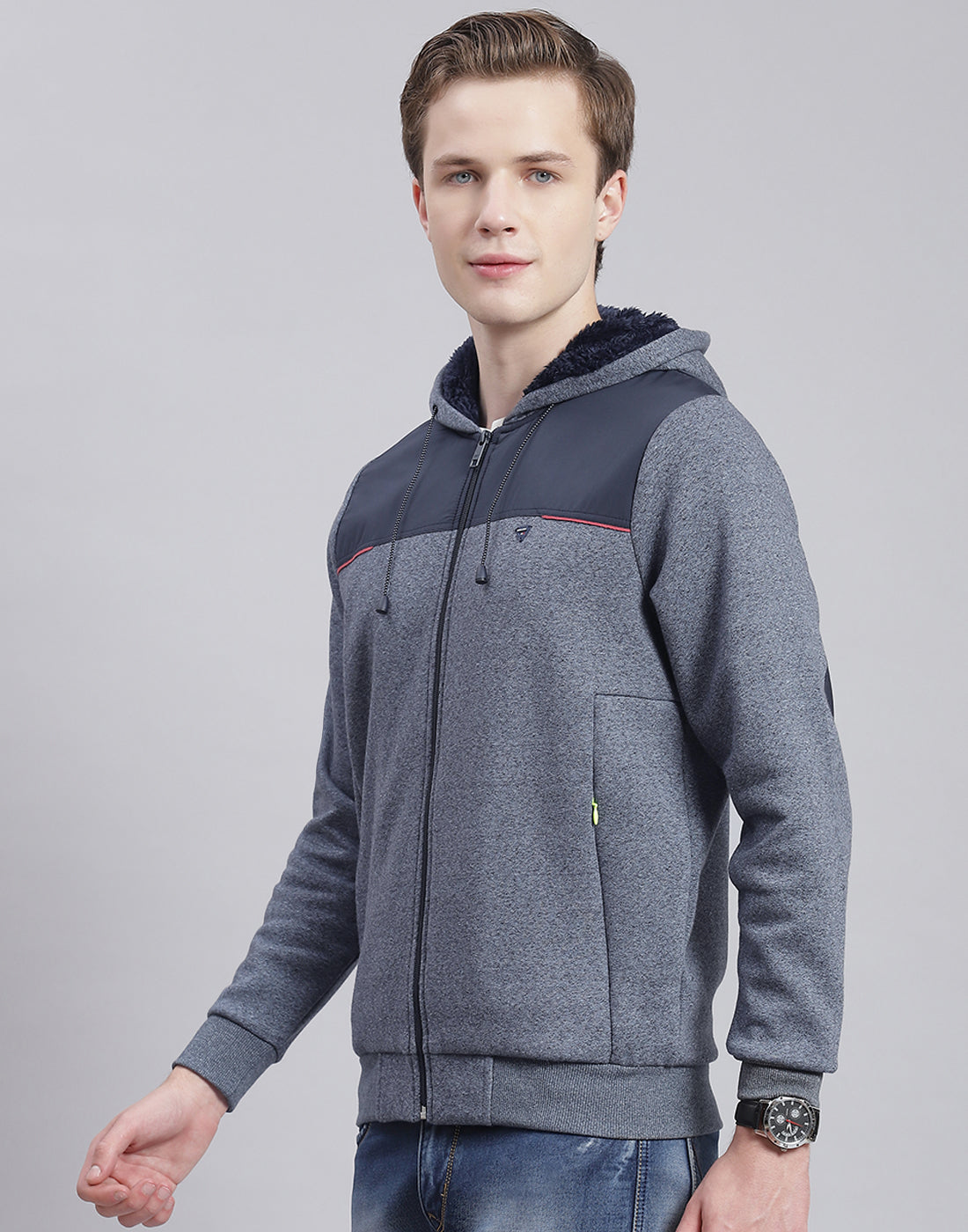 Men Navy Blue Solid Hooded Full Sleeve Sweatshirt