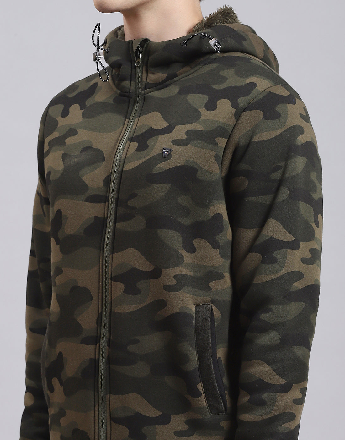 Men Olive Solid Hooded Full Sleeve Sweatshirt