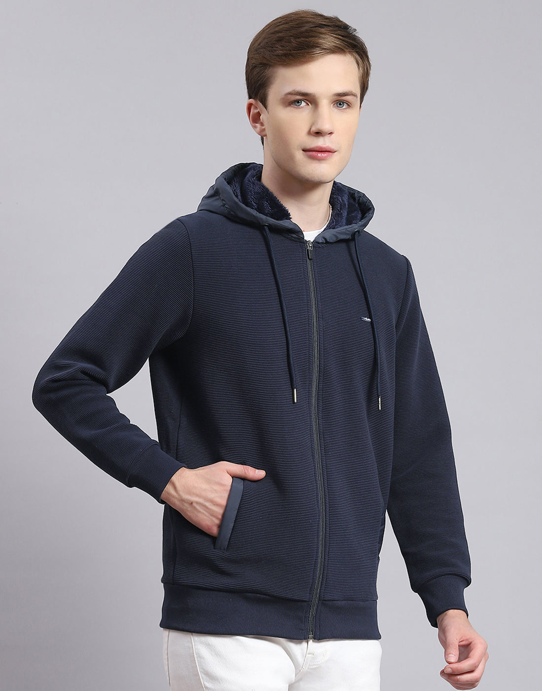 Men Navy Blue Solid Hooded Full Sleeve Sweatshirt