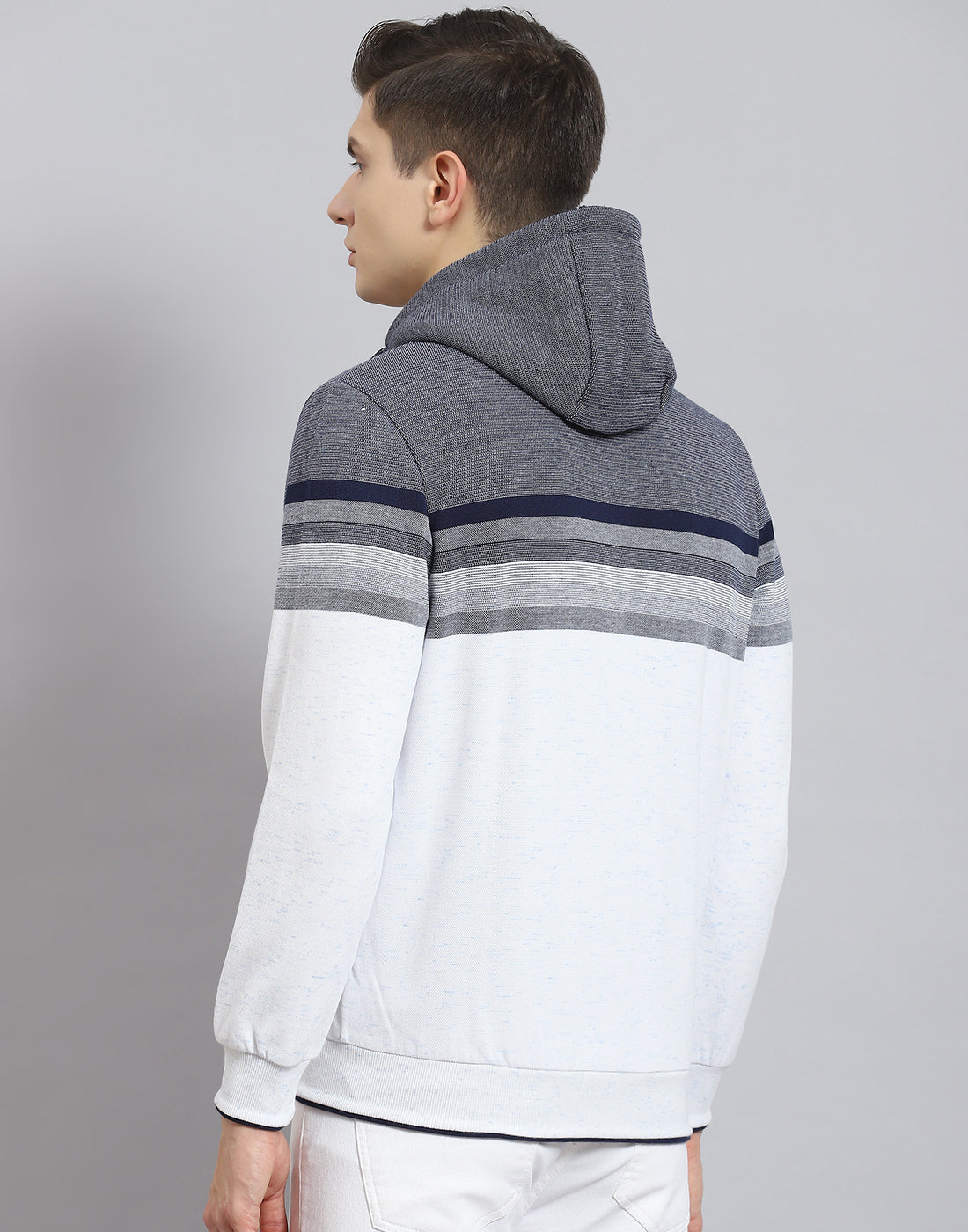 Men Navy Blue Solid Hooded Full Sleeve Sweatshirt
