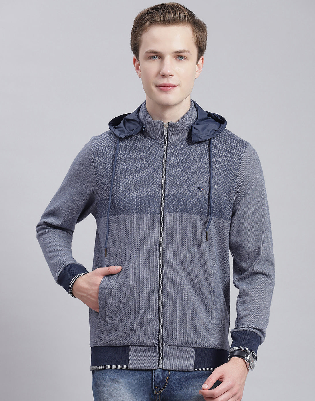 Men Navy Blue Solid Hooded Full Sleeve Sweatshirt