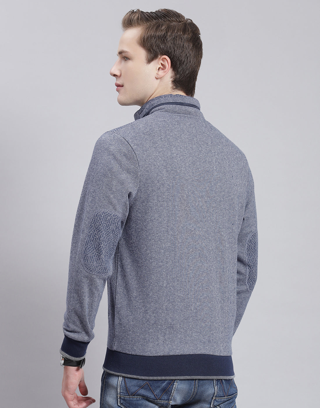 Men Navy Blue Solid Hooded Full Sleeve Sweatshirt