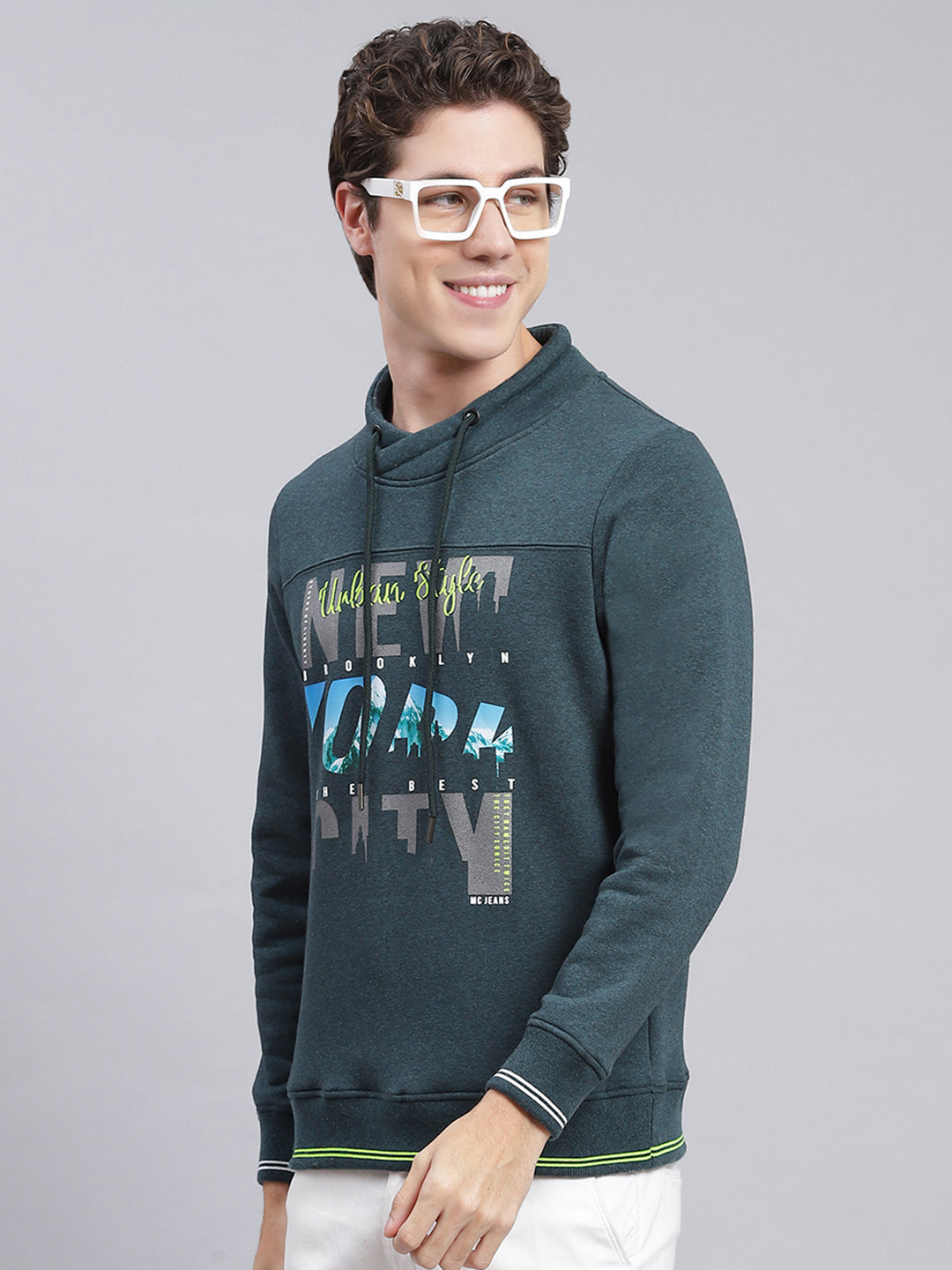 Men Green Printed Cotton Blend Sweatshirt